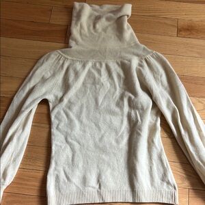 Elegant Cream Turtleneck Sweater